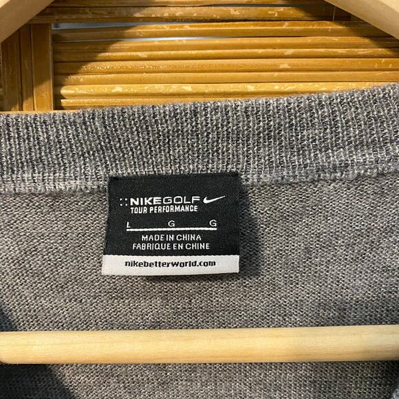 Nike Golf Merino Wool Blend Gray V-Neck Sweater Tour Performance Large - Picture 2 of 9